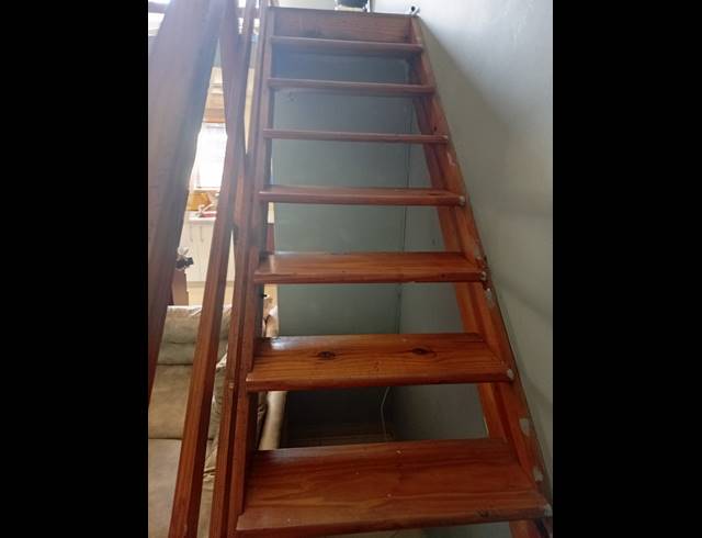 2.5 BEDROOM SIMPLEX FOR SALE IN BELLAIR